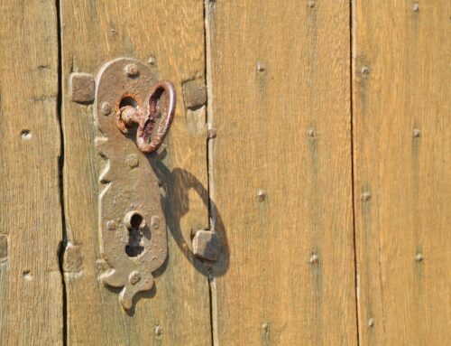 What to Do When Your Key Is Stuck in the Lock of Your Home